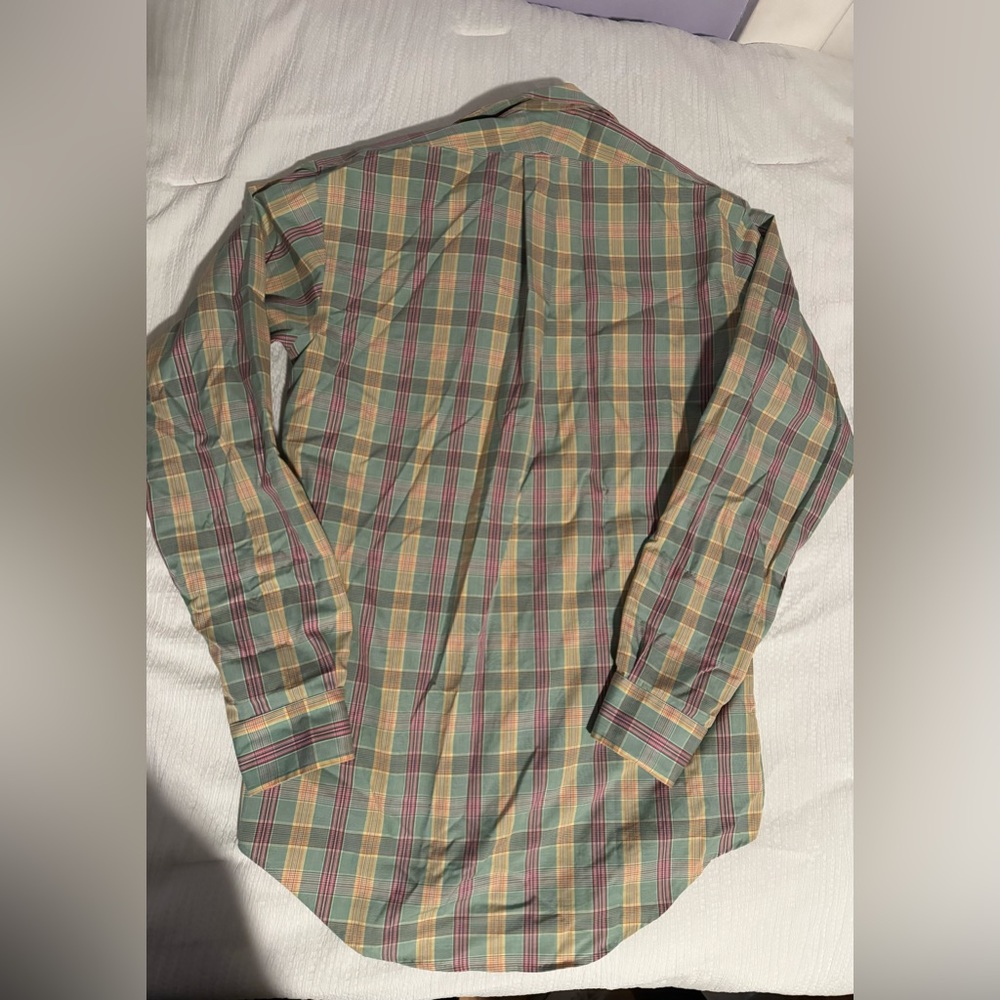 Men’s button down - Picture 2 of 3